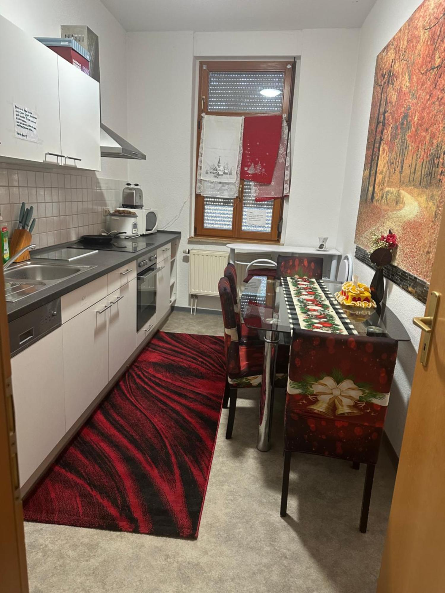Ferienzimmer Healing Und Montuerwohnung Вайсенфельс Экстерьер фото