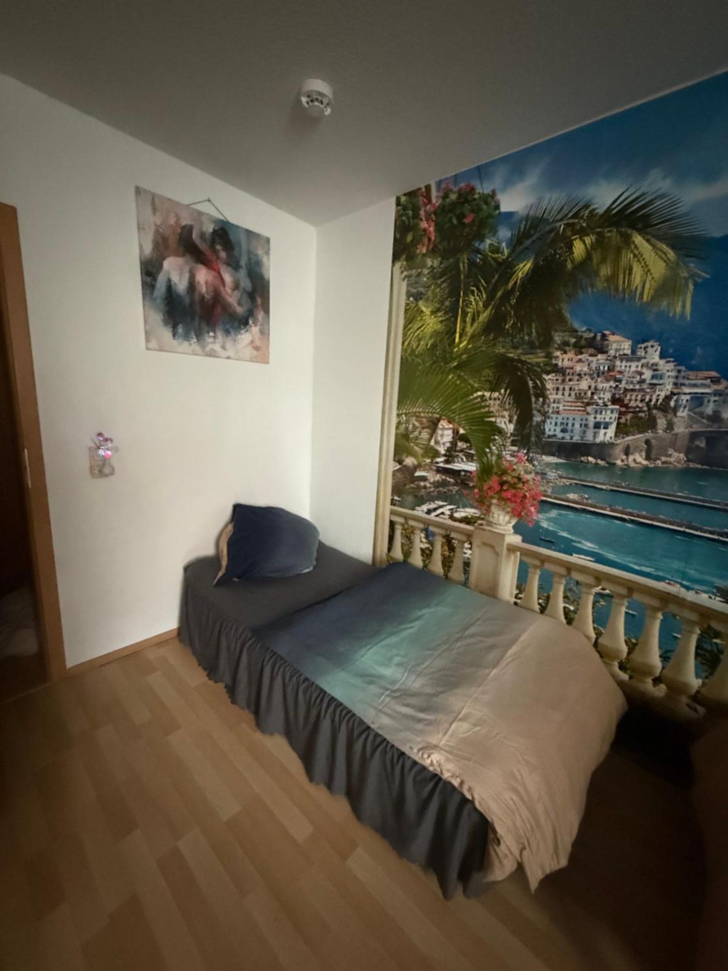 Ferienzimmer Healing Und Montuerwohnung Вайсенфельс Экстерьер фото